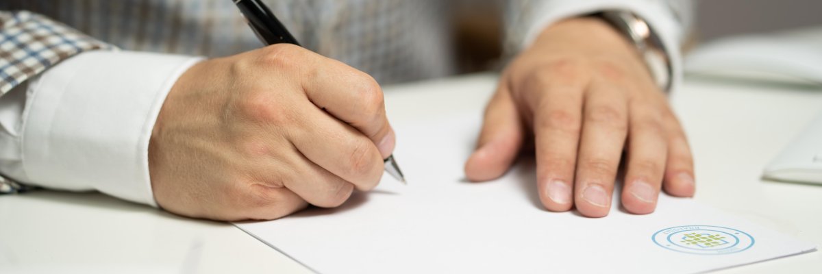 Unterschreiben eines Dokuments Unterschreiben eines Dokuments